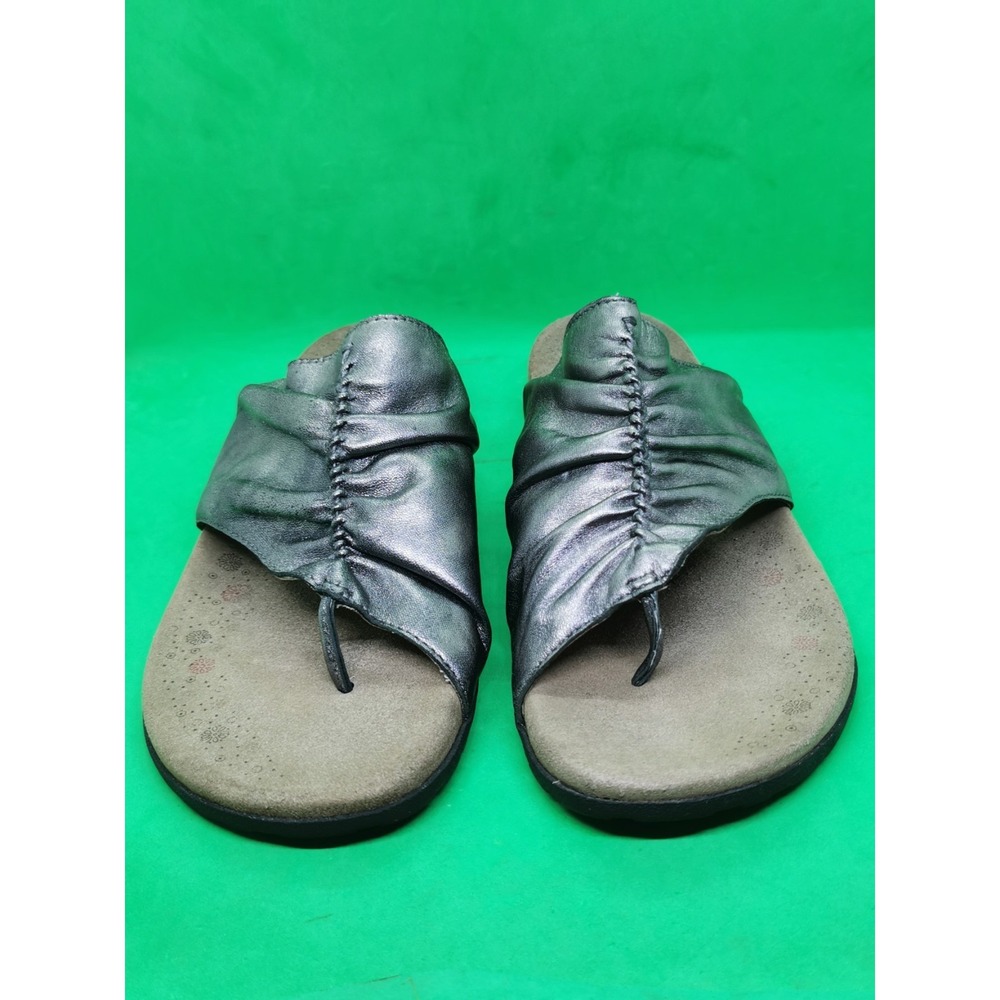 Women's Taos Gift 2 Size 10 Silver Gray Leather Very Comfortable Sandals Slip On - Picture 8 of 16